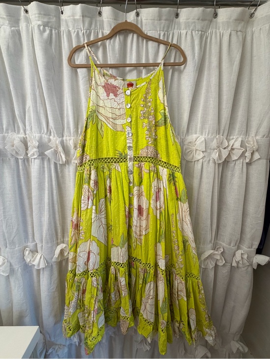 FARM Rio Dresses & Skirts - FARM Rio Lime Green Floral Midi Dress with White & Pink Accents